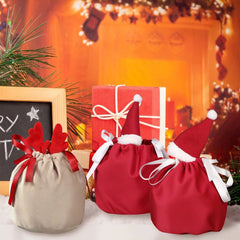 Set Of 5 Christmas Velvet Drawstring Gift Bags With Reindeer Antler Design. Suitable For Organizing Jewelry Or Candy. Santa Gift Bags, Perfect For Holidays, Weddings, And Birthday Party Favors.